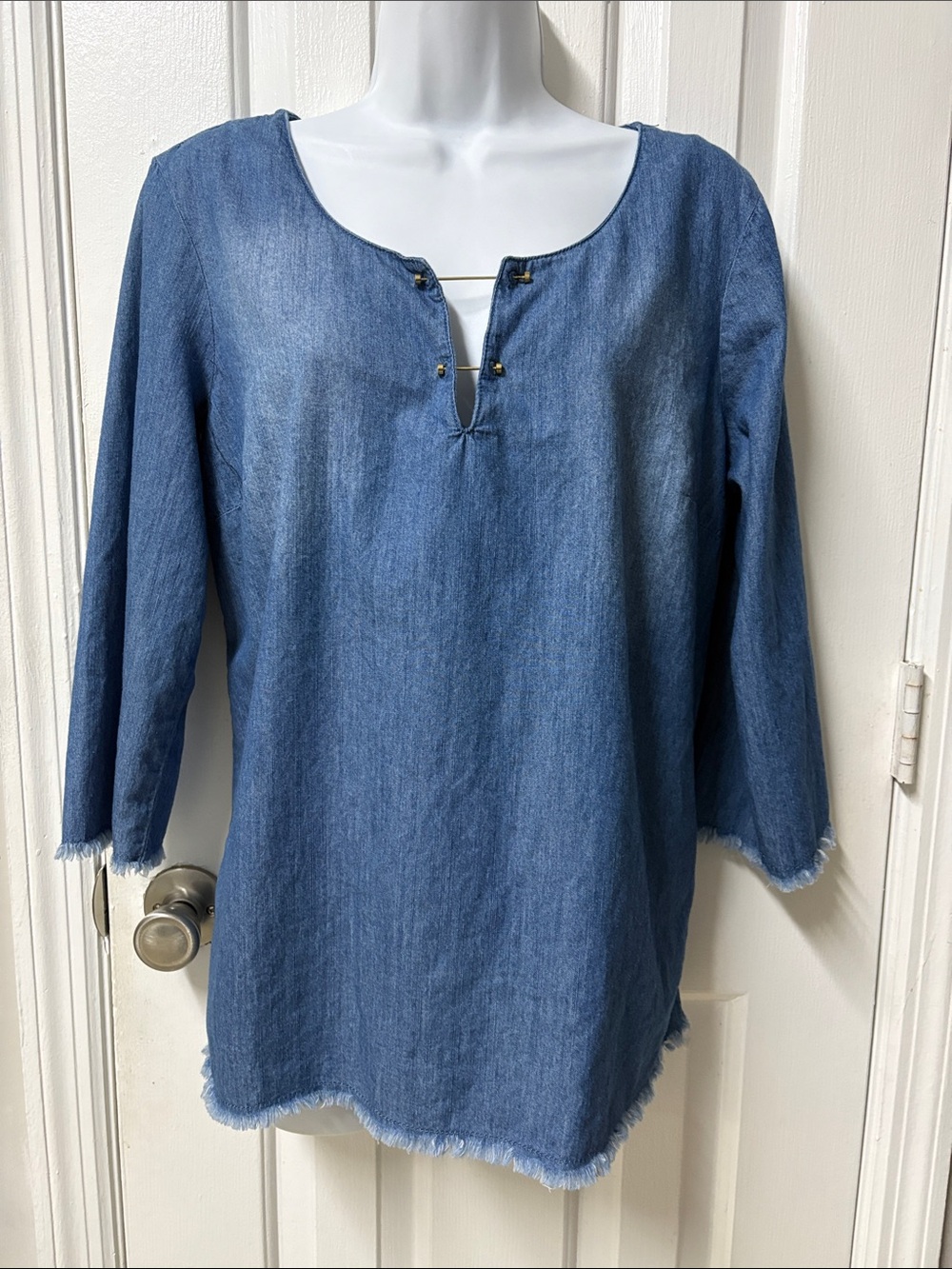 Denim-Effect Women’s Tunic Top - Blue given kale